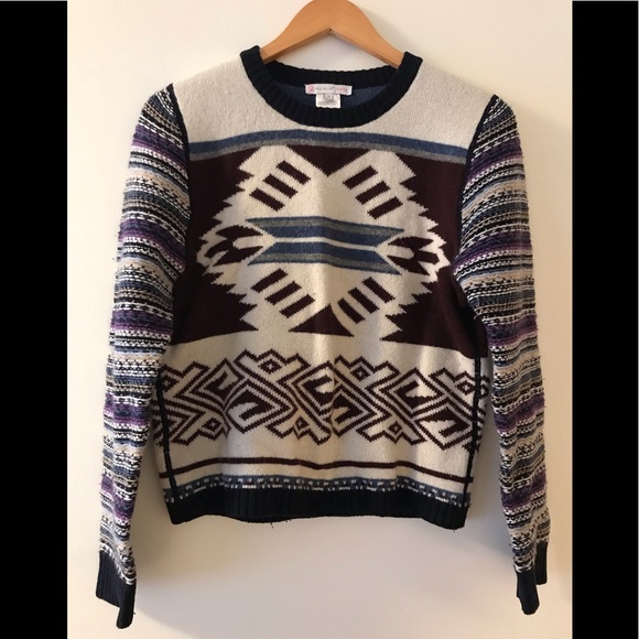 Ethnic Pattern Wool Sweater - Picture 3 of 8